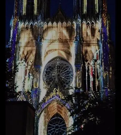 Le Fuseau De Apartment Reims