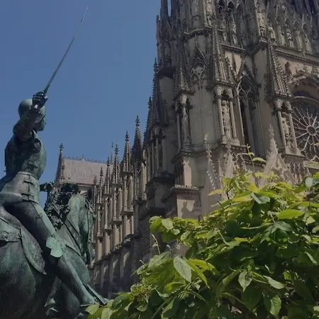 Le Fuseau De Διαμέρισμα *