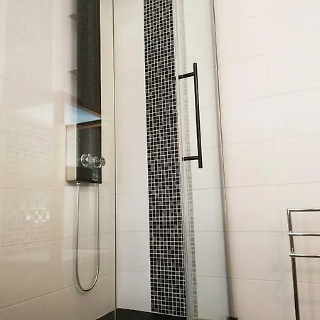 Le Fuseau De شقة *