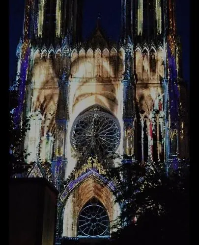 Le Fuseau De Διαμέρισμα Ρενς